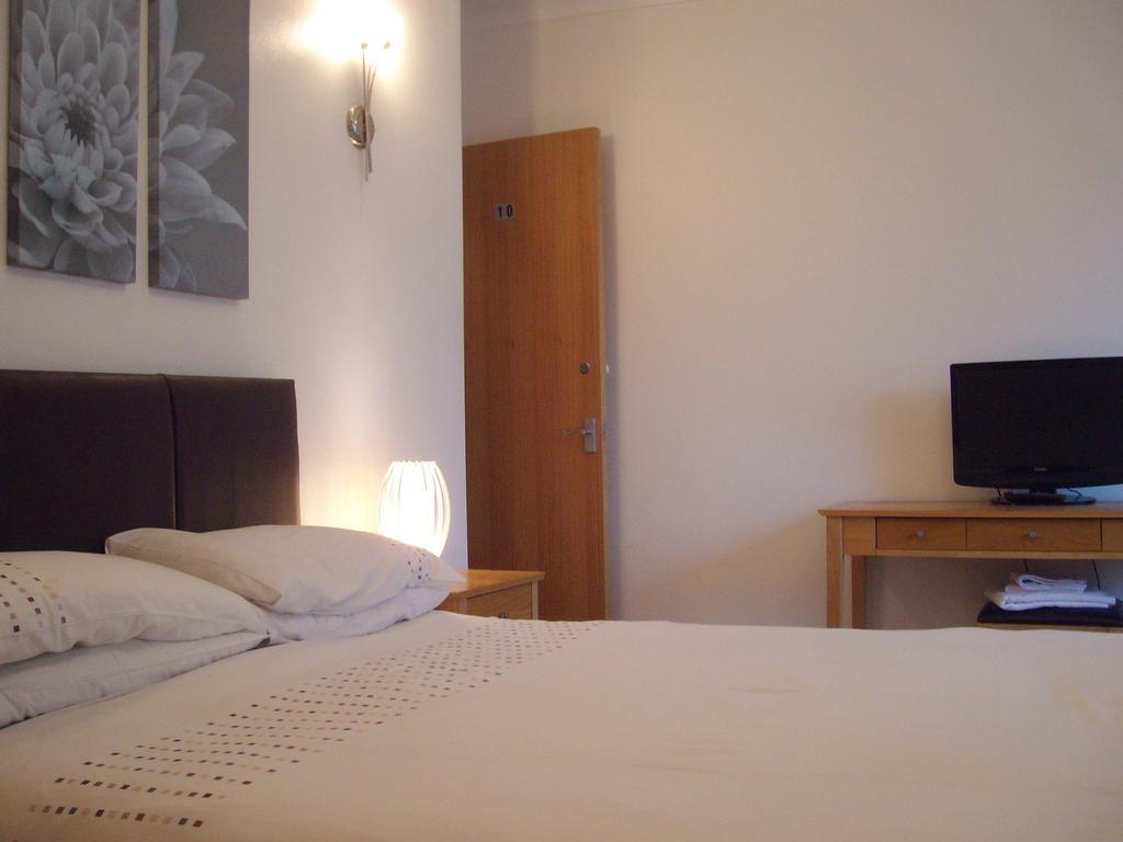 Lindhome Guest House Aberdeen Zimmer foto